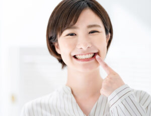 代々木駅前の矯正歯科、代々木クリスタル歯科医院でバッカルコリドーについての解説